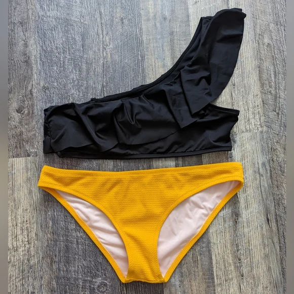 Kona Sol Waffle Print Swimsuit - Picture 9 of 10